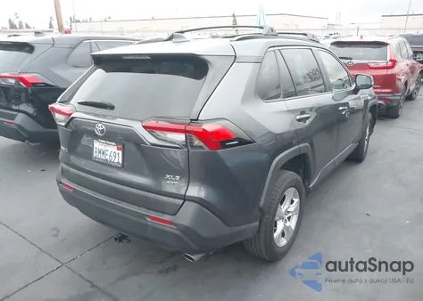 2019 Toyota Rav4 Xle из США, поврежденный, VIN JTMP1RFV5KD520130
